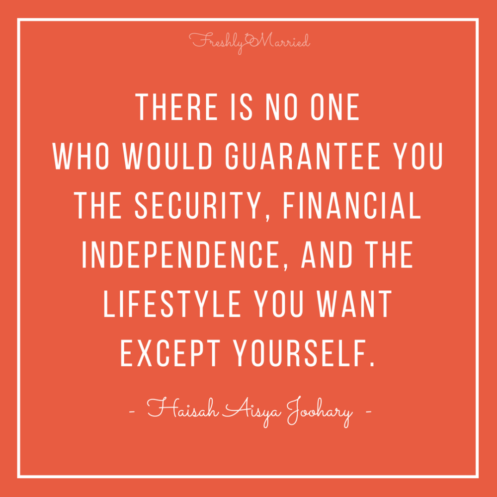 financial independence, being financially independent, financially independent couples, finances, finances and couples, marriage and money, paying bills, paying bills when married, living with parents, living with family, couples living with family, couples saving money by living with family, marriage help, marriage advice, milestones in marriage